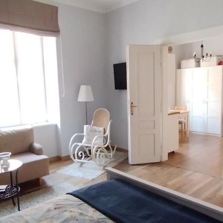 Dominique Apartment Krakow Ngoại thất bức ảnh